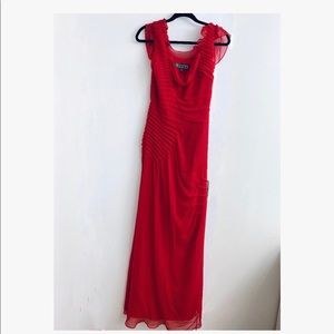 White by Vera Wang Crinkle Chiffon Dress